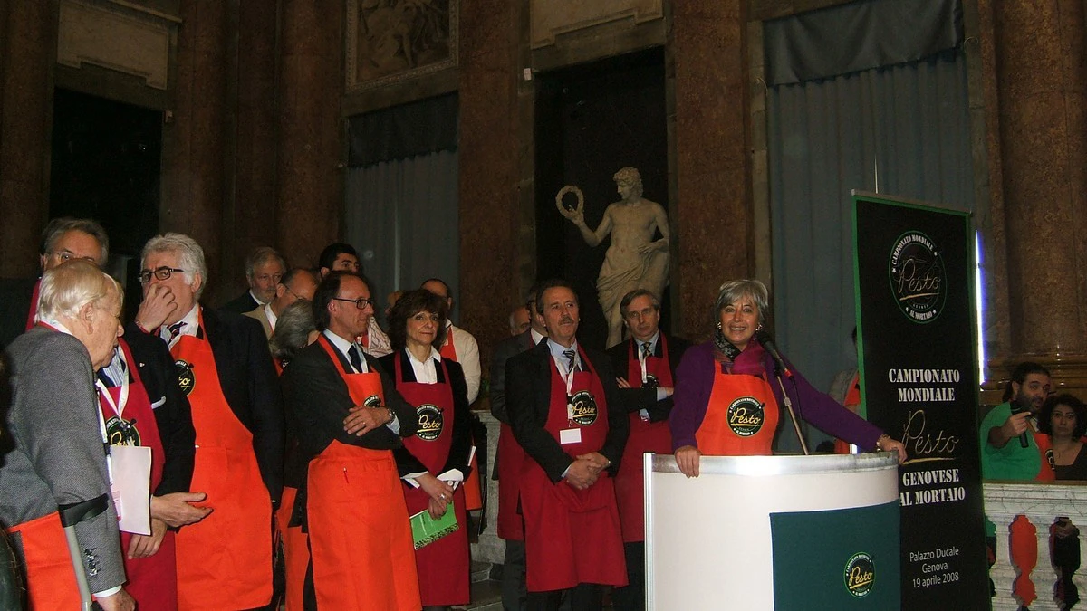 II edizione Campionato mondiale del pesto al mortaio giuria