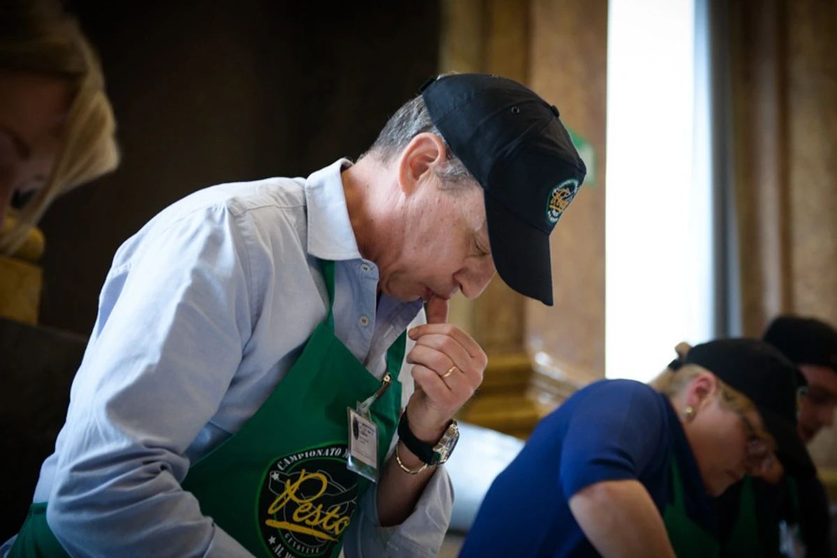assaggi VI Campionato Mondiale di Pesto
