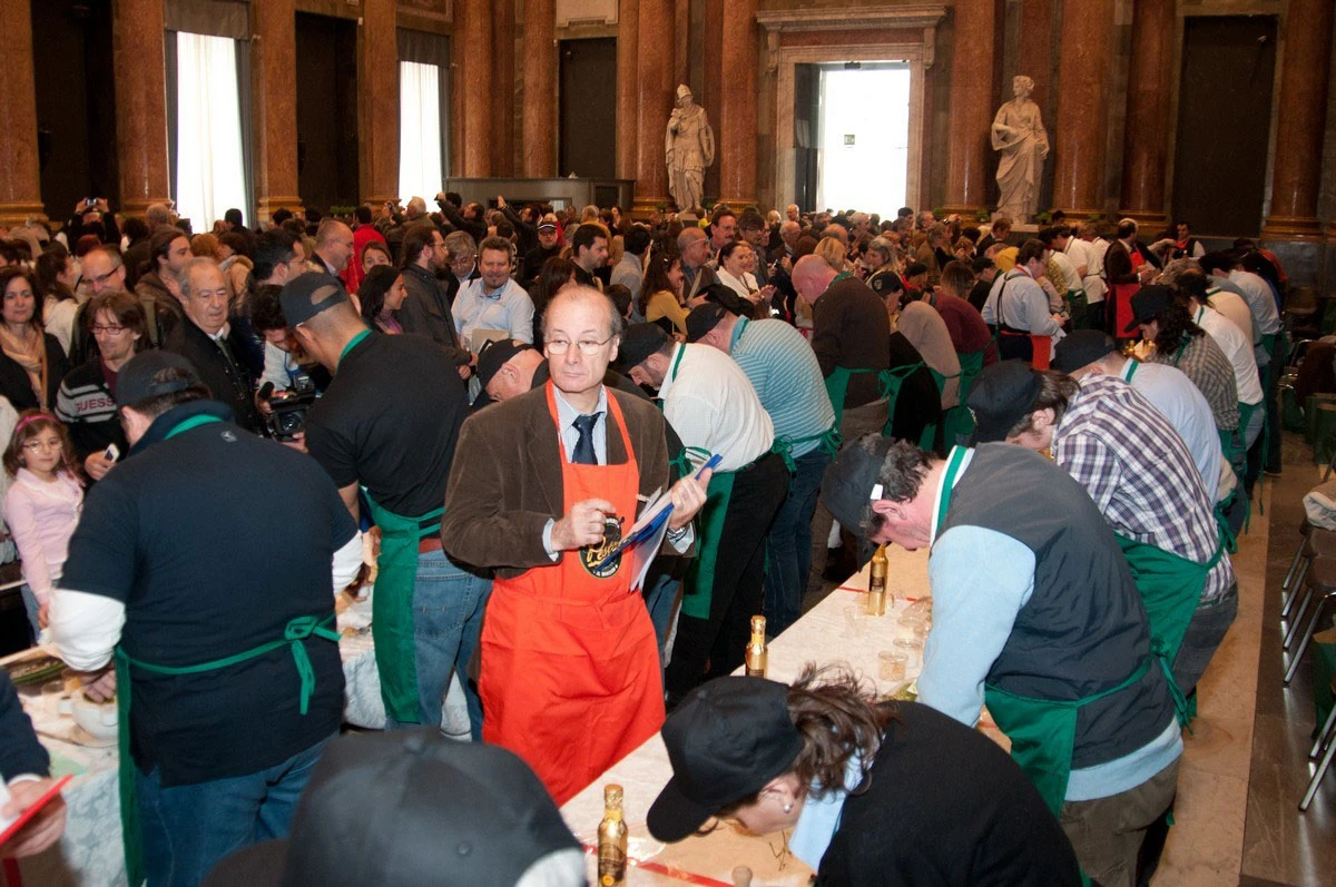 IV edizione campionato mondiale di pesto al mortaio giuria