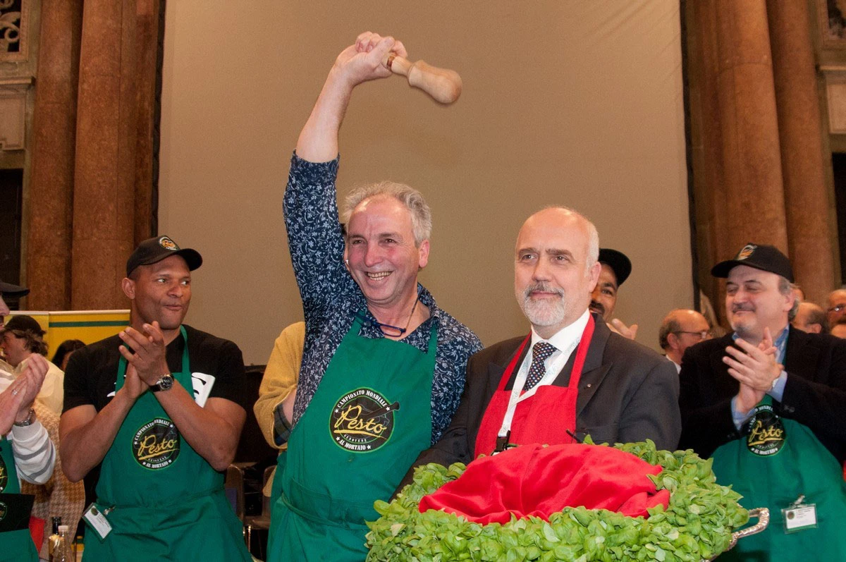 IV edizione campionato mondiale di pesto al mortaio