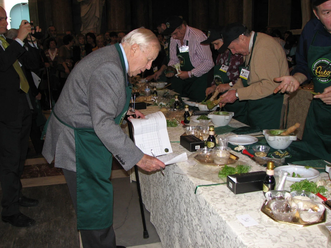 giuria I edizione del campionato mondiale di pesto al mortaio