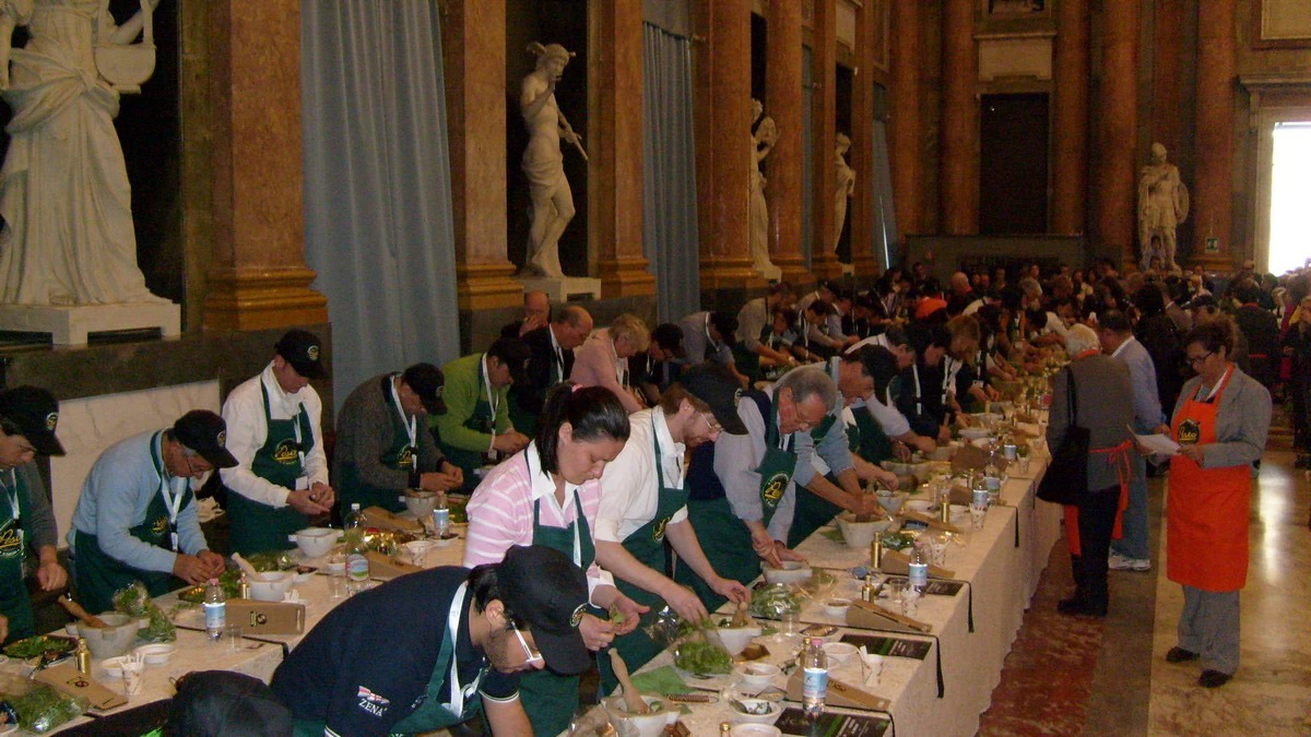 II edizione Campionato mondiale del pesto al mortaio