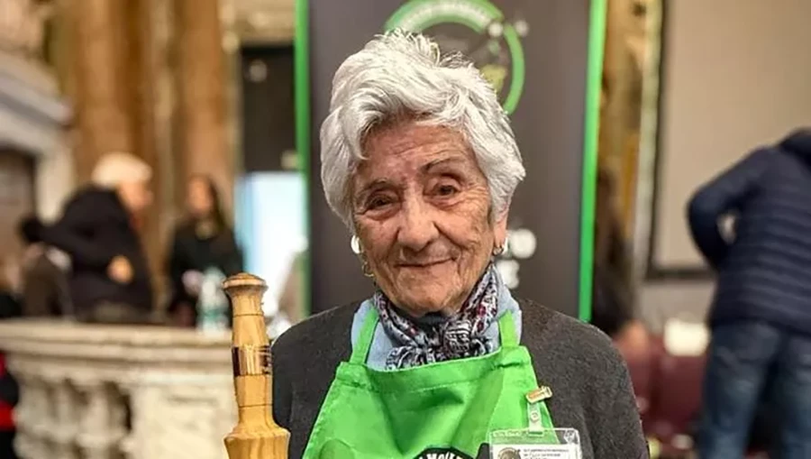 carla pensa